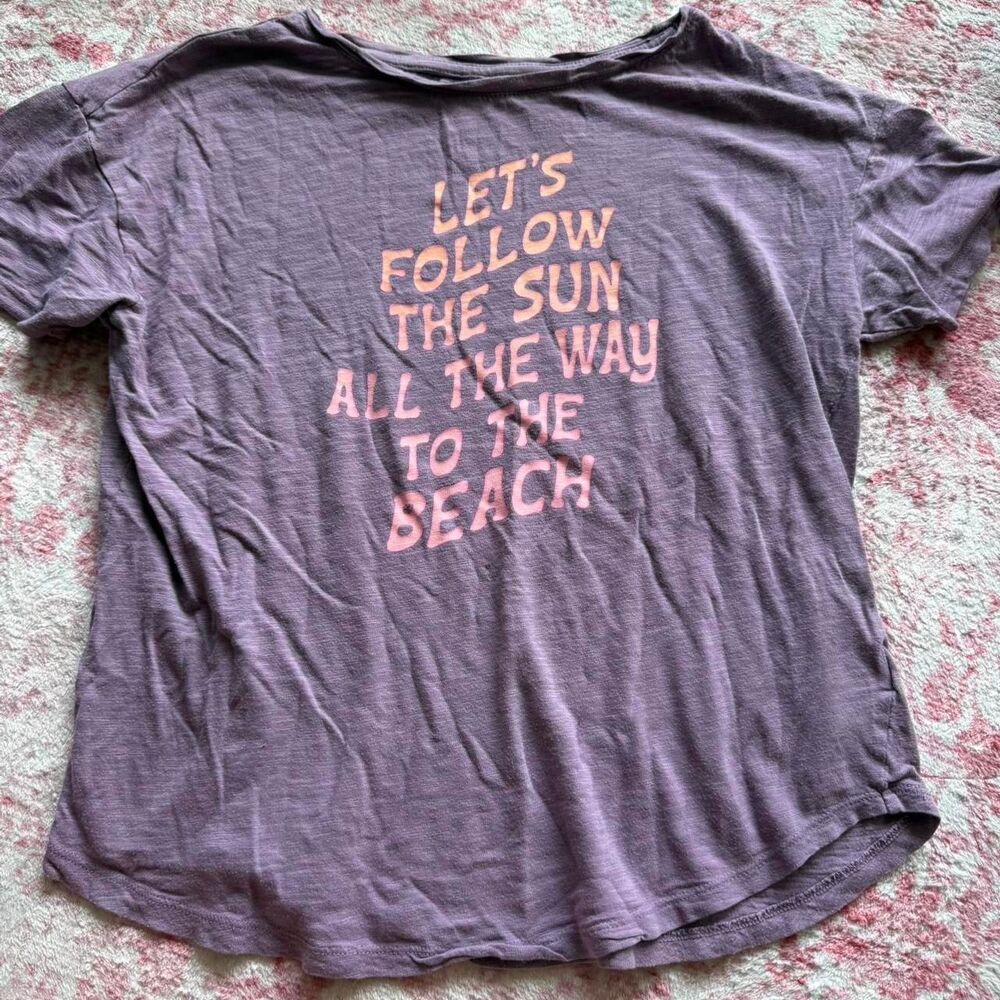 Old Navy Graphic T-shirt